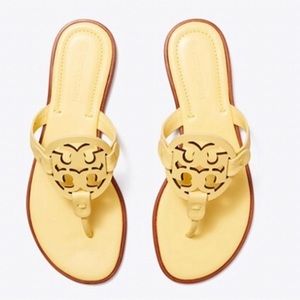 TORY BURCH Miller en Banana Yellow Size 7 NEW